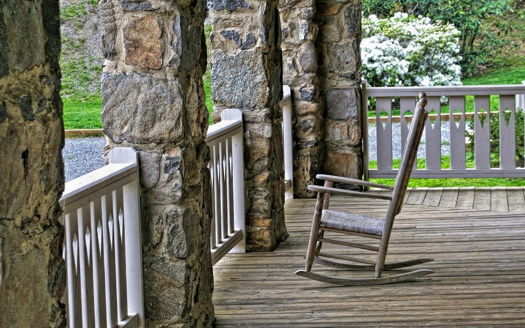 Deck vs Porch vs Patio: What Are the Similarities and Differences?